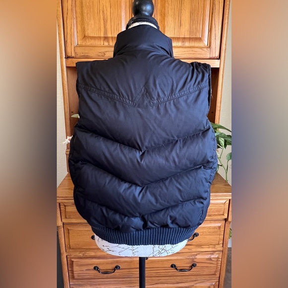 GAP Women’s Black Button Front Down Fill Puffer Vest - Small - Y2K - Picture 4 of 12